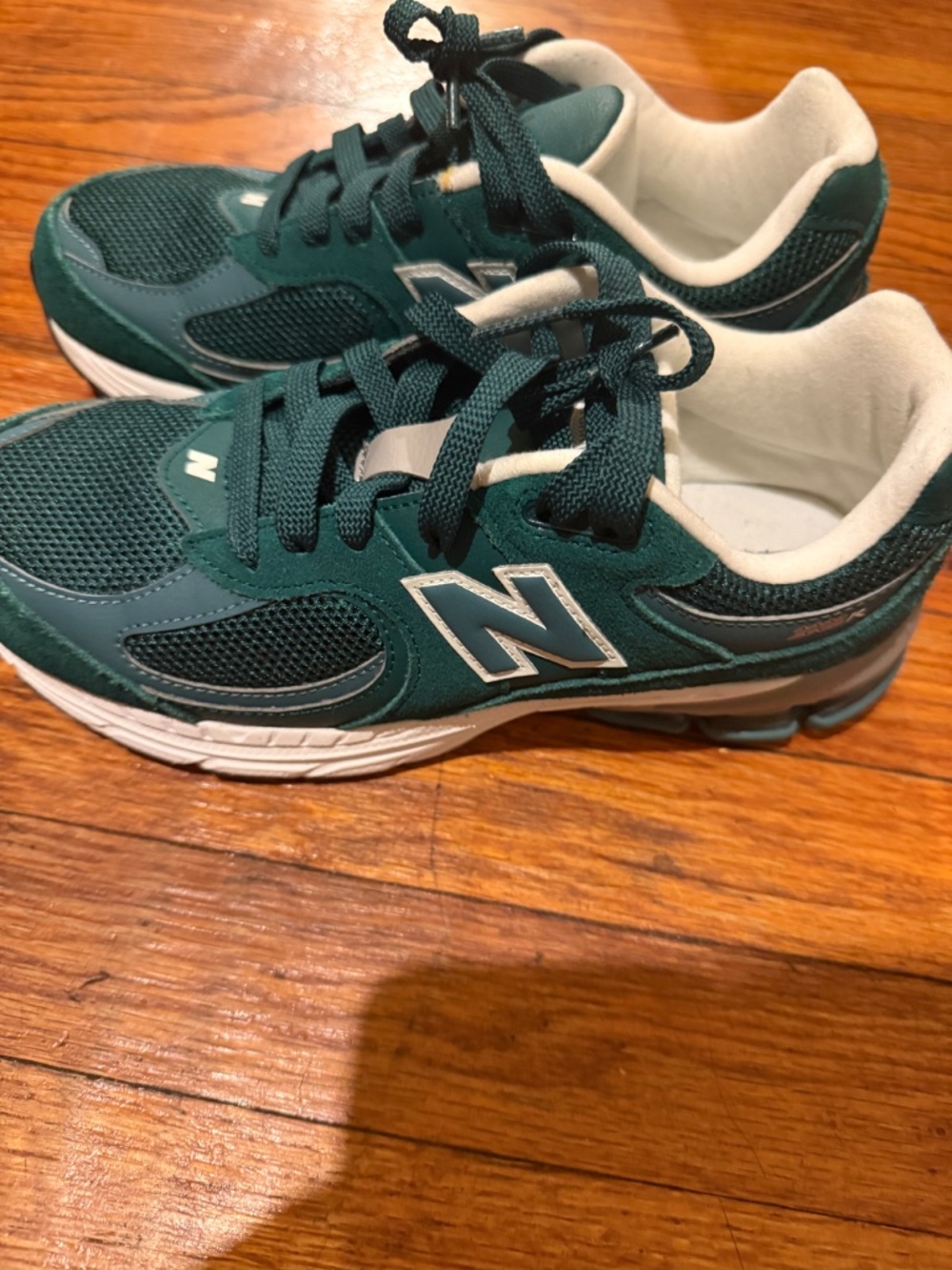 New Balance - Picture 4 of 5